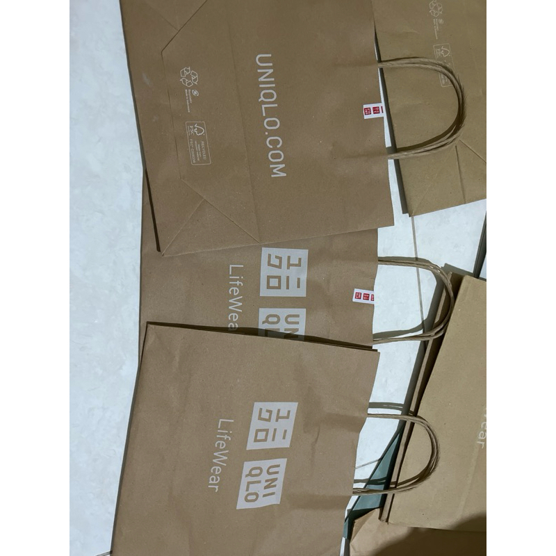 

paperbag uniclo S