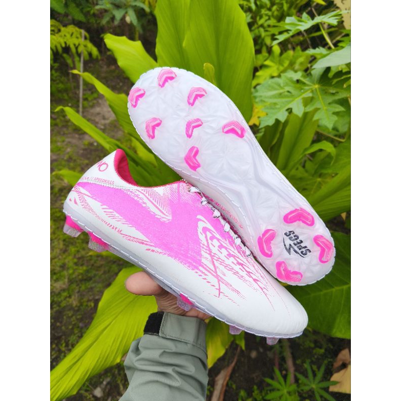 Sepatu Sepak Bola Specs Elevation Two Berkualitas