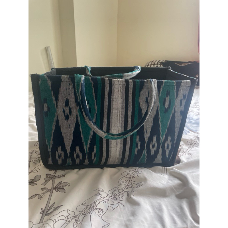Tas kain motif tenun