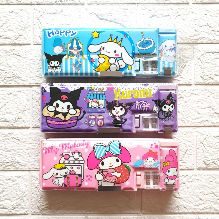 

Kotak Pensil Magnet + Rautan SANRIO Ukuran Besar / Pencil Case Magnet 8200