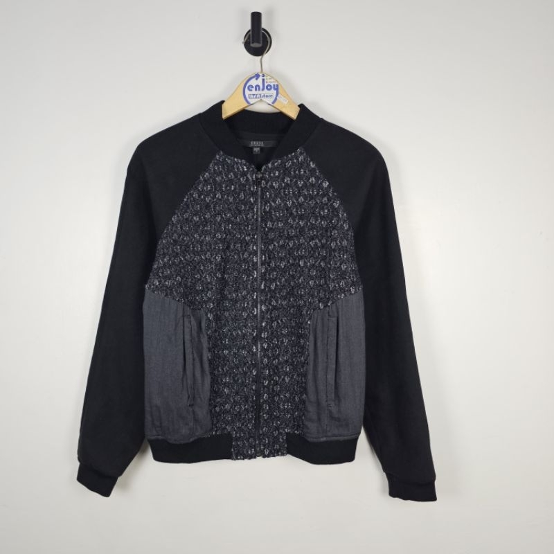 casual kasual bomber wanita cewek wool tebal Guess second preloved