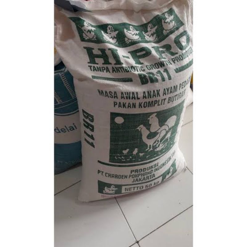 Pakan Ayam Pedaging Pokhpand BR 11 repack 1kg