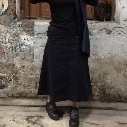 pl rok jeans highwaist hitam tebal pinkhouse