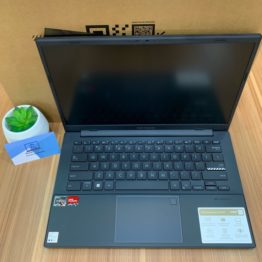 ASUS VIVOBOOK GO 14 RYZEN 3 7320U RAM 8GB SSD 512GB / (BNOB)