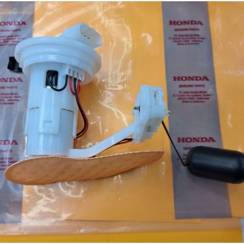 Fuel pump pompa bensin vario 125 old