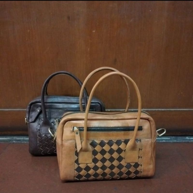 Tas ritdepan anyam kulit sapi anyam asli jogja