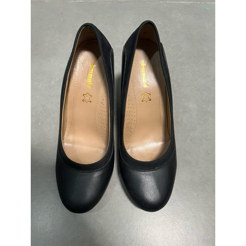 Obermain Sepatu Preloved sepatu hak obermain hush puppies sepatu wanita