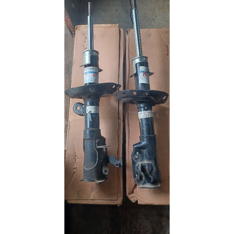 Shock Depan Honda Mobilio Kanan Kiri Original
