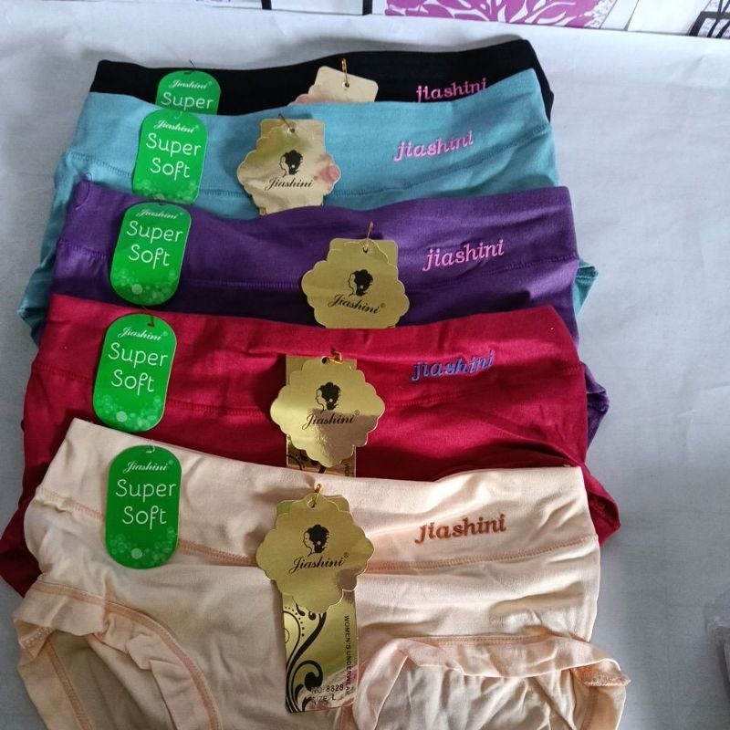 Celana Dalam Wanita Jiashini Super SOFT UK L.