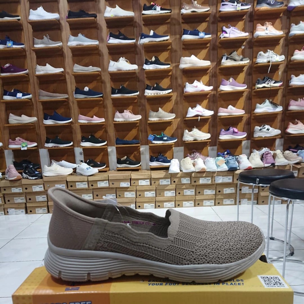 SKECHERS SEAGER - BELIEVE IT DARK TAUPE WOMEN ORI