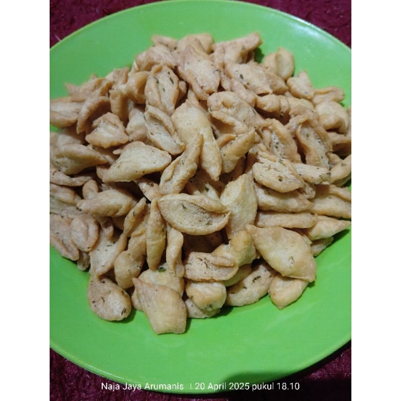 

kue bawang gunting 500g free kardus