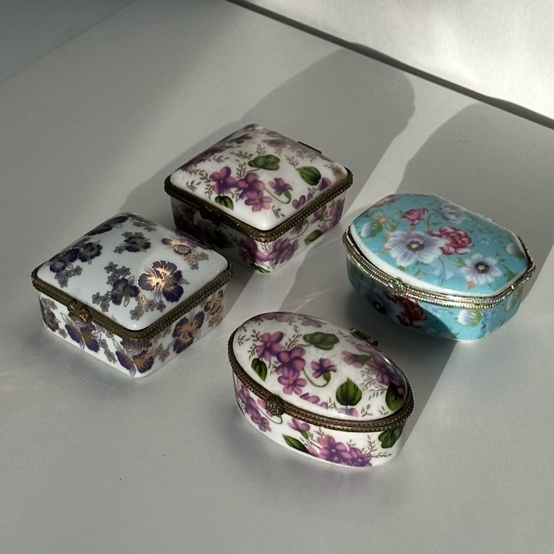 Louisë // Thrifted Vintage Jewelry Trinket Box