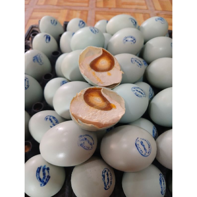 

telur asin asli brebes masir legit berminyak, grade AB/besar
