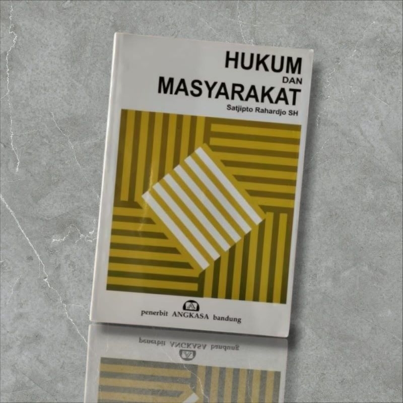 Hukum dan Masyarakat