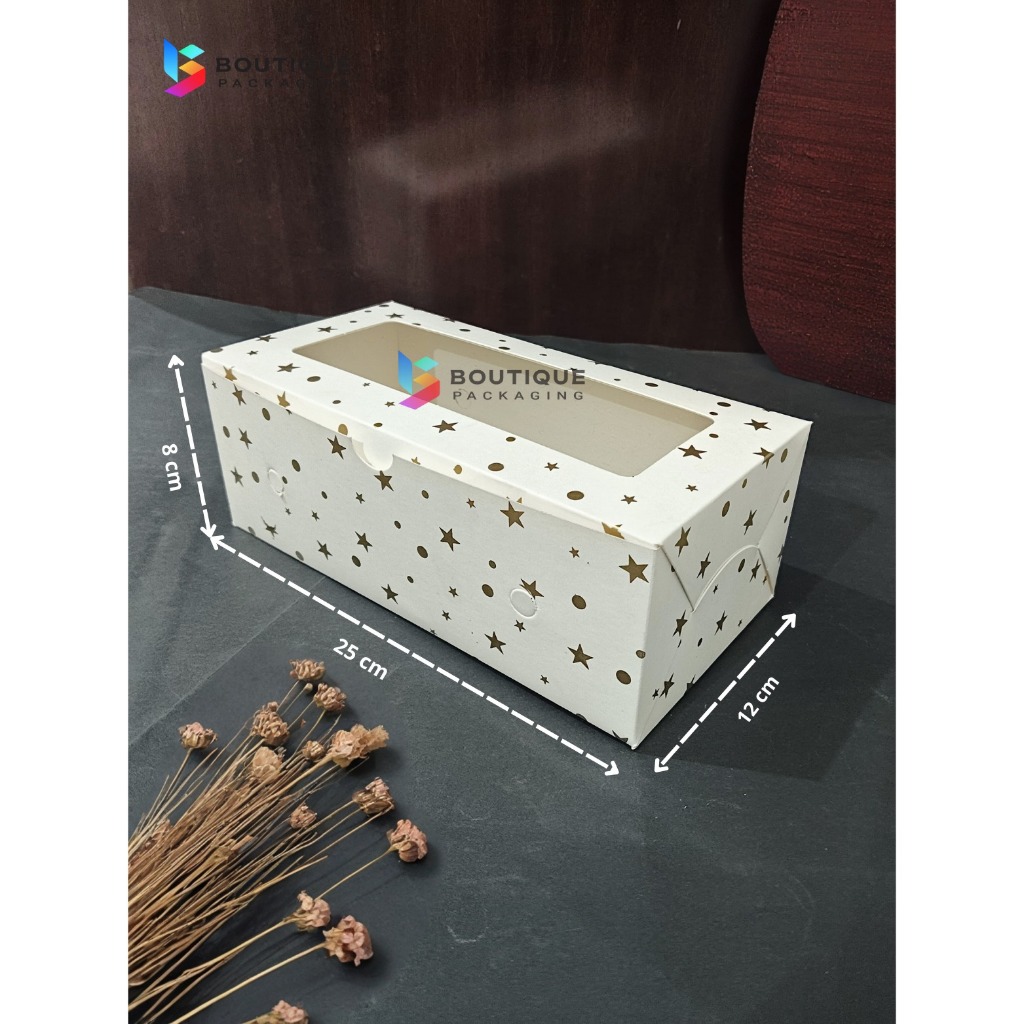 

Fuji Box Dus kotak Kue Ivory Motif Polkadot Bintang emas 25 cm x 12 cm x 8 cm Putih Ivory Premium Jendela ( 10 pcs )