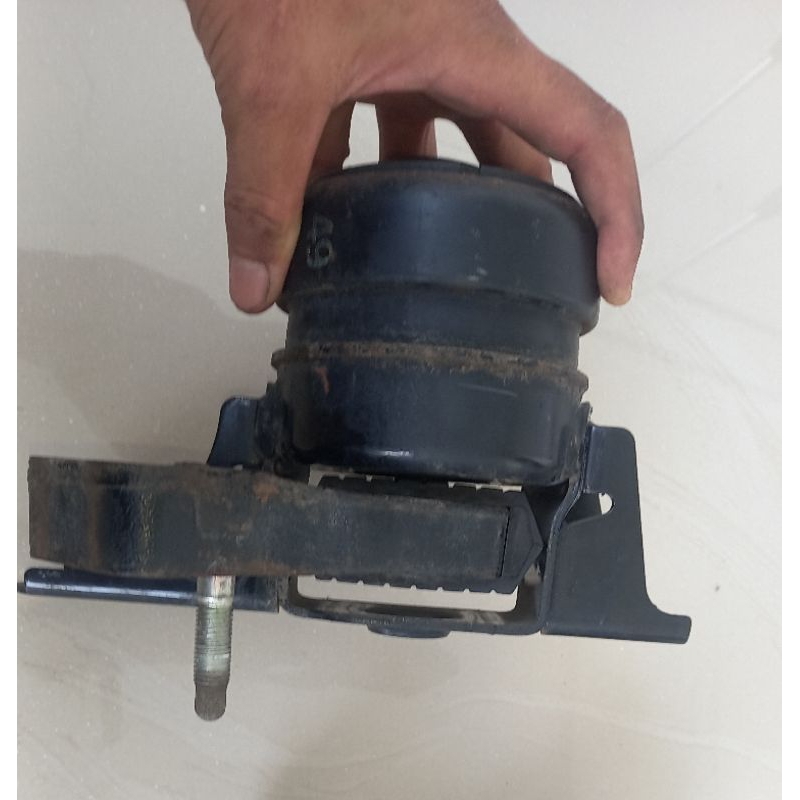 ENGINE MOUNTING KANAN MANUAL YARIS BAKPAO 1NZ
