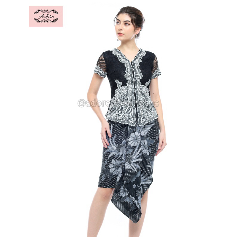 Adore Setelan Kebaya Rok Batik Encim Bordir Hitam