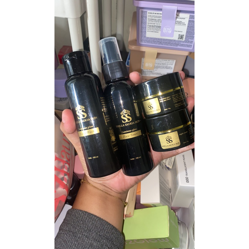 paket Skincare shella saukia brightening