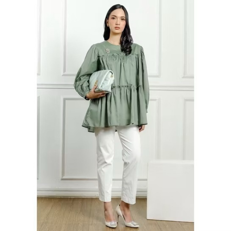 Benang Jarum Ivy Blouse size M