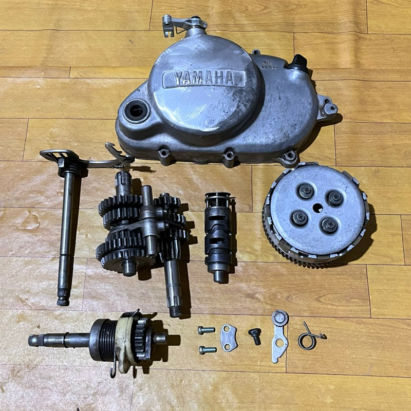 SEPAKET RASIO 4 SPEED KOPLING KANAN YAMAHA V75/V75