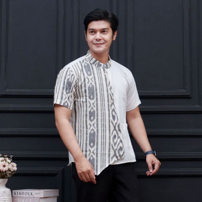 Fairus Kemeja Pendek Pria Kerah Shanghai Tenun ikat Troso Jepara NTT Toraja tenun asli kemeja pria k