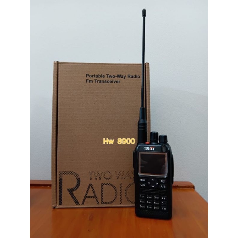HT RBT Hw 8900 3Band vhf,Uhf 400,Uhf 350
