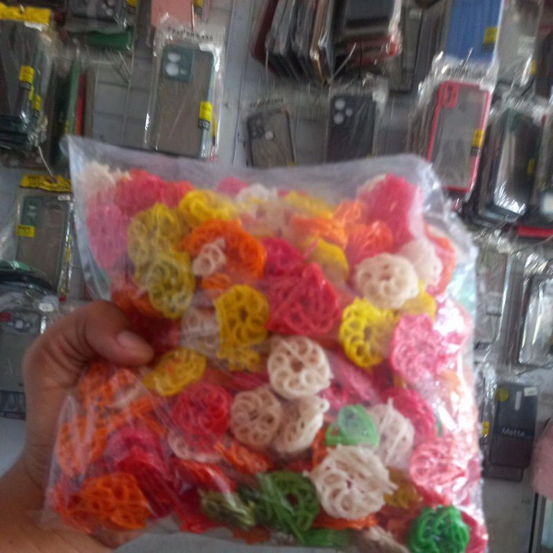 

krupuk mentah mawar warna 250gr