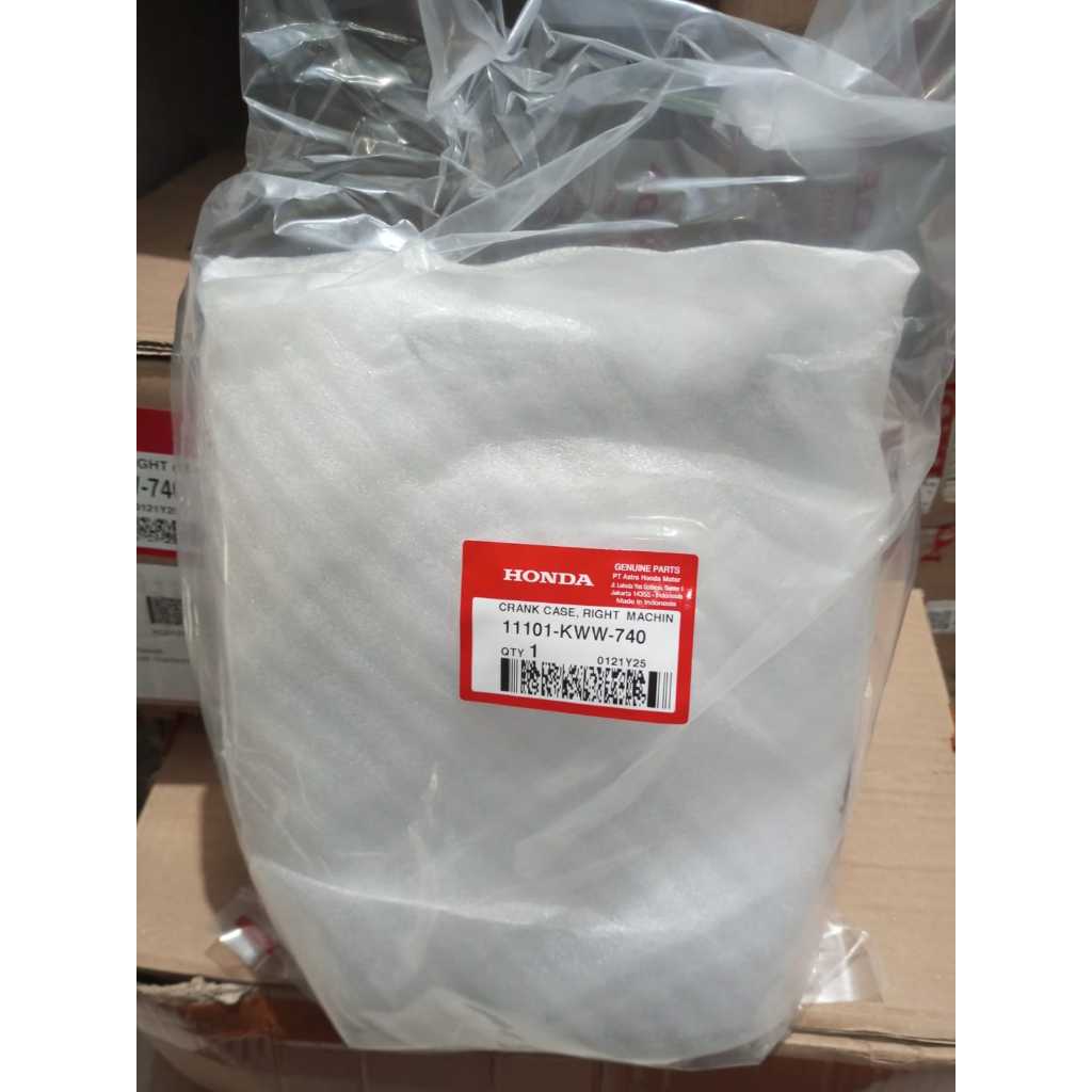 CRANKCASE KANAN REVO FIT/REVO FI 11101-KWW-740