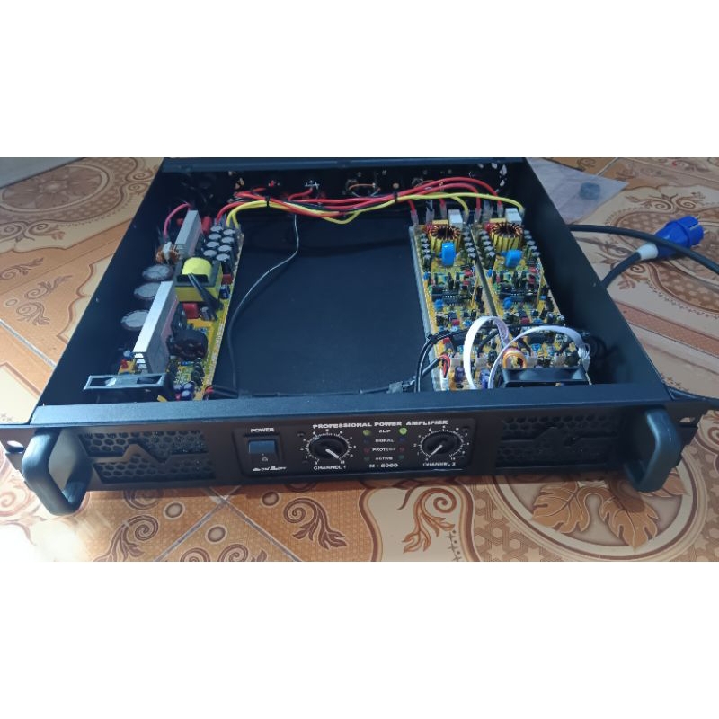 amplifier D1K 2ch box n5000 siap pakai