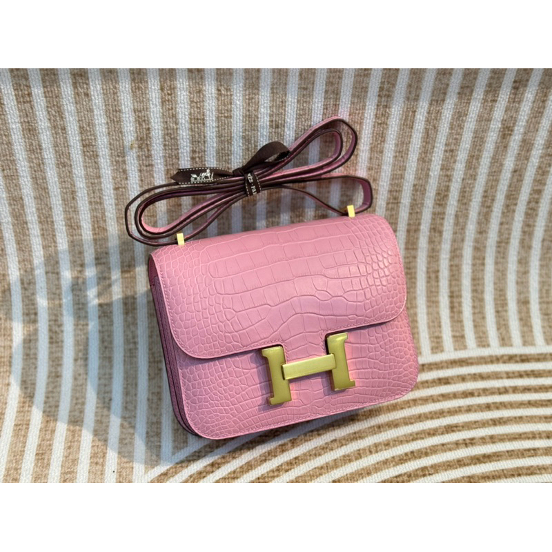 HM Alligator Cons23 Pink GHW Authentic Leather