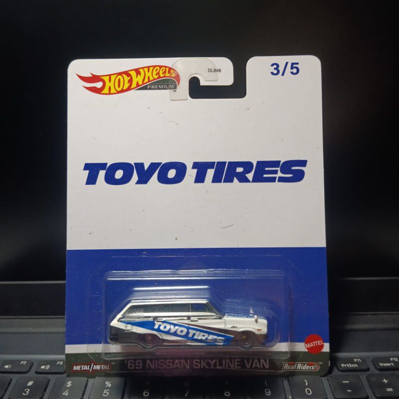 Hotwheels Nissan Skyline van