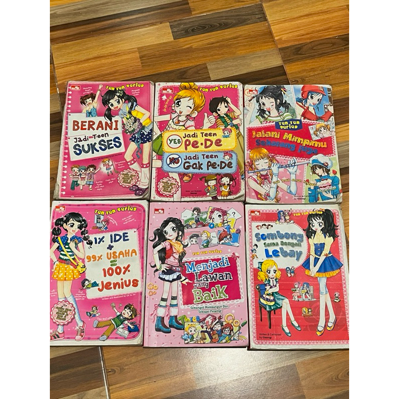 Buku Komik “Ten Ten Series” (PRELOVED)
