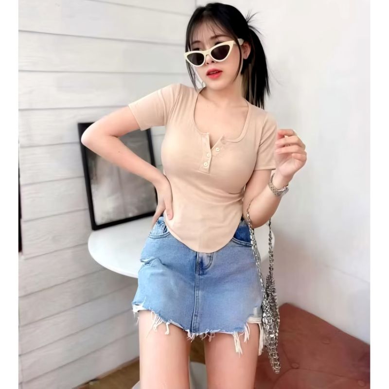 Crop Top Wanita Kekinian – Kaos Rib Kancing Depan Korean Style
