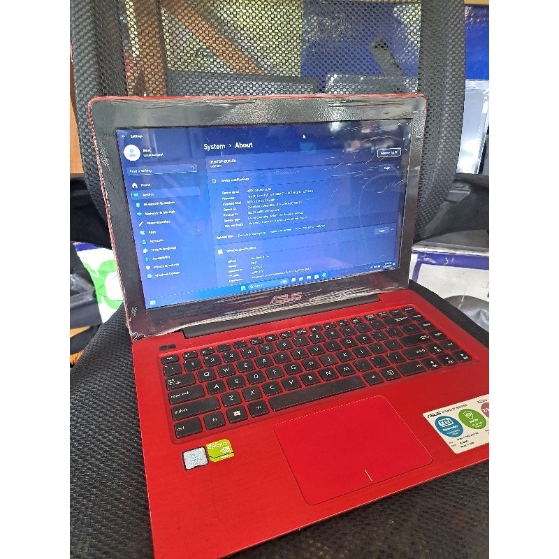 laptop asus A456U ram 8 Nvidia dobel Vga