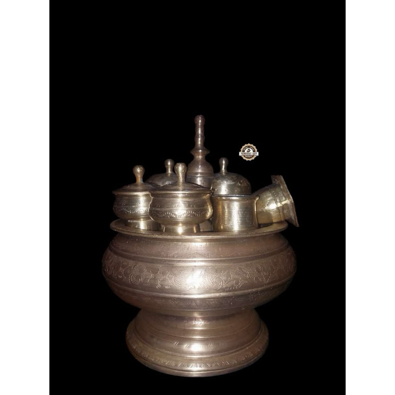 Kinangan bokor ukir kuningan lawas