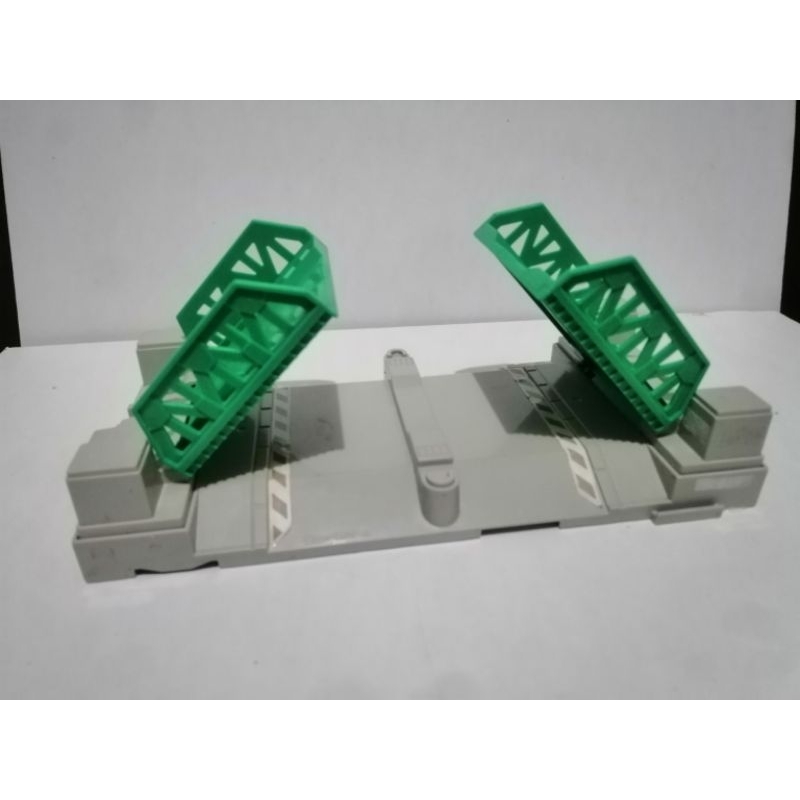 diorama track thomas jembatan ori tomy