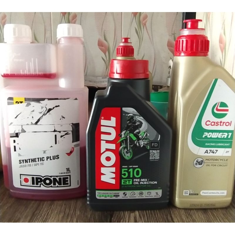 Bekasan botol oli samping IPONE MOTUL CASTROLA747