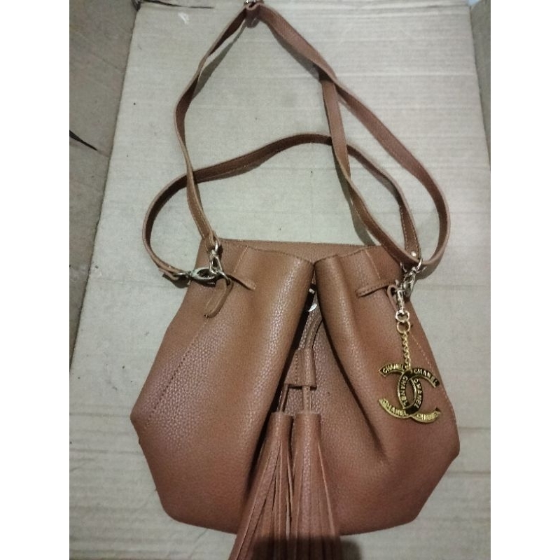 preloved tas wanita kulit asli