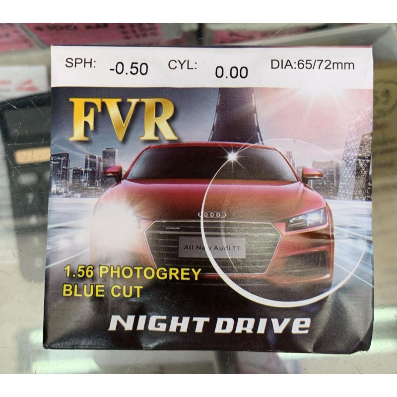 Lensa kacamata minus Bluecromic Drive