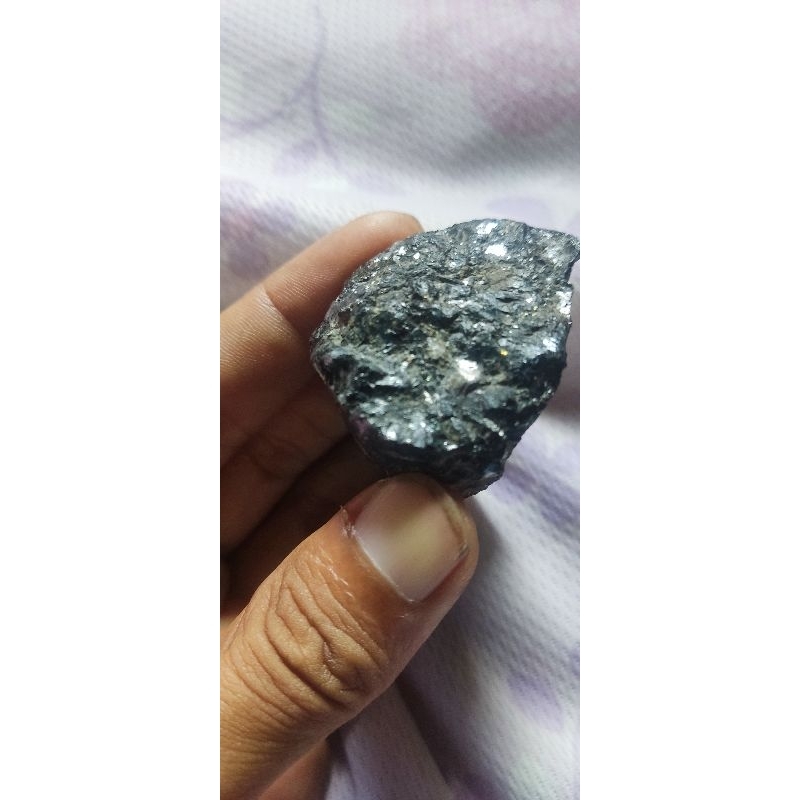 batu intan Buntet atau batu mirip meteor