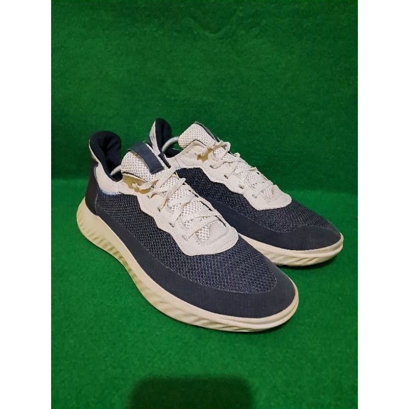 Sepatu kulit pria Ecco size 44