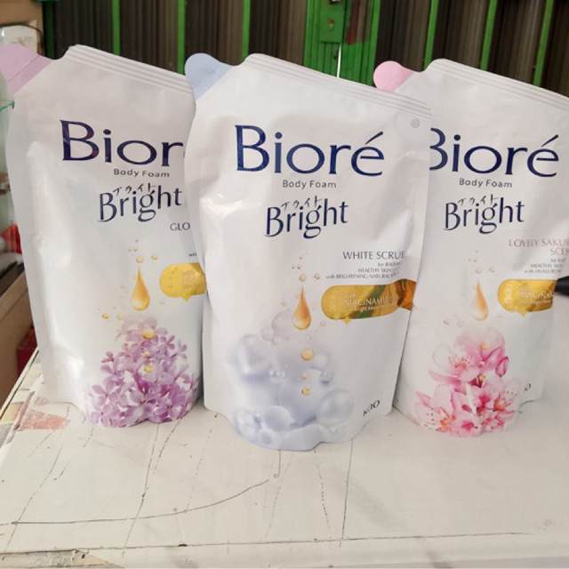 Sabun mandi cair biore