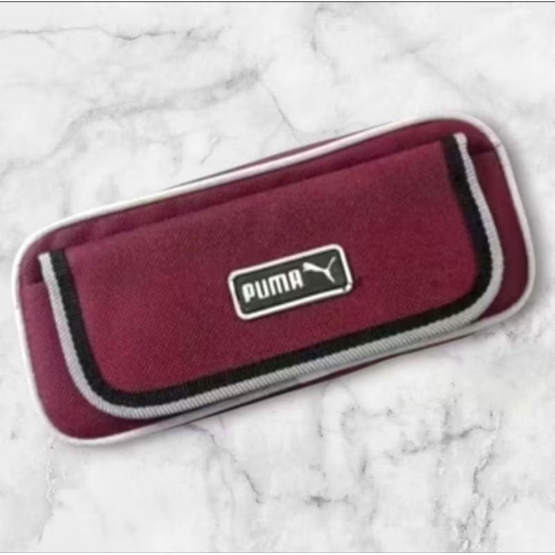 

Kotak Pensil Puma Besar Tutup Depan/Kotak Pensil Puma Besar/Kotak Pensil Kain Puma