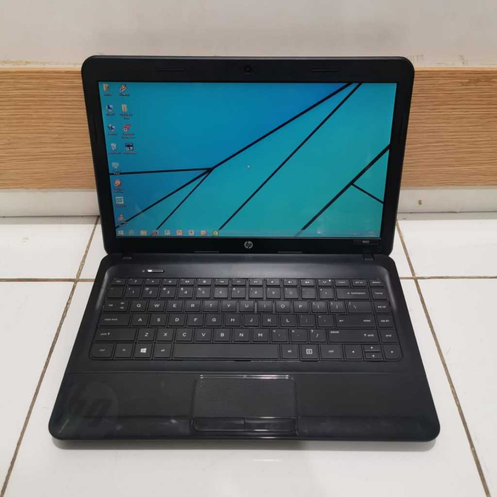Laptop Hp 1000, Amd A4-3330MX, Amd Radeon HD 6480G, Ram 4/500Gb, Mulus