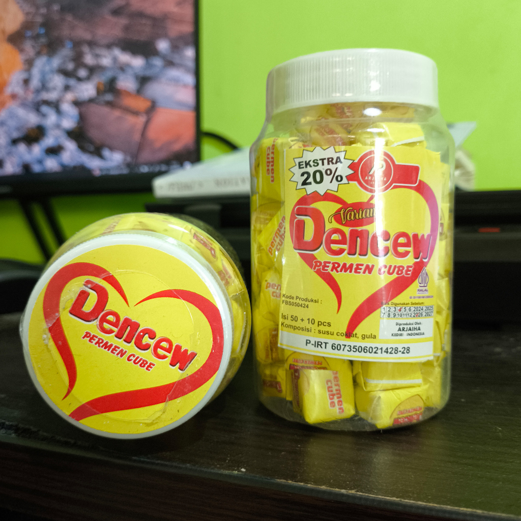 

Permen Coklat Dencew Cube Candy isi 60pcs