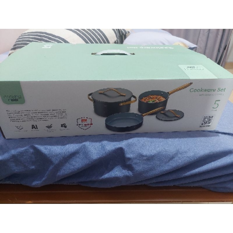 Cooking Color. Cookware Set. panci 3 set