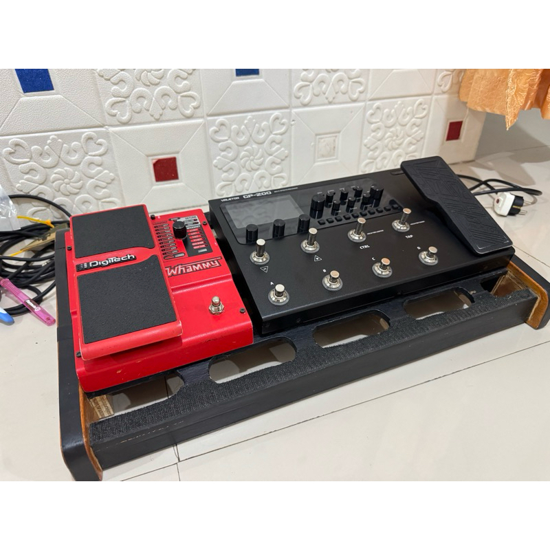 pedal digitech whammy