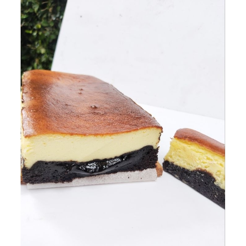 

Burnt Cheesecake Brownies Lumer