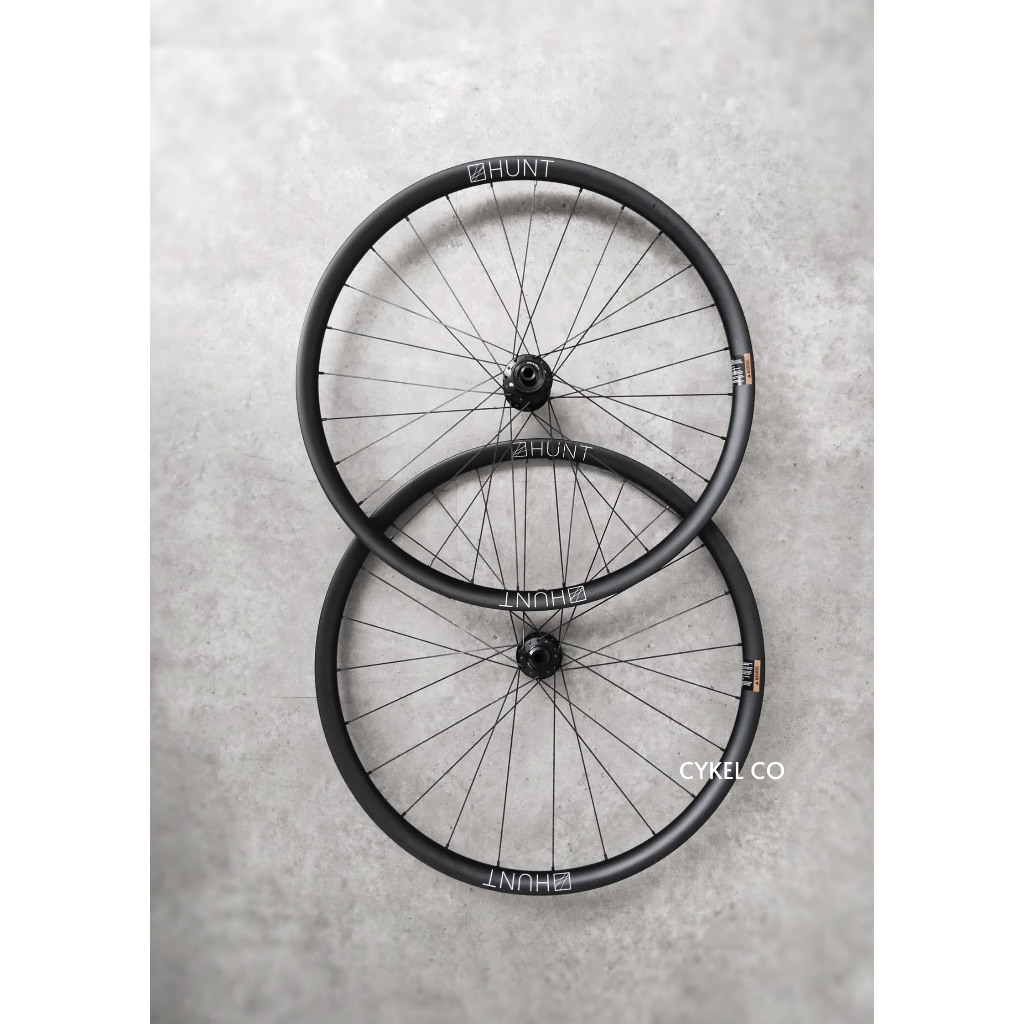 hunt 650B adventure carbon disc carbon tubeless 650B wheelset road/gravel bike