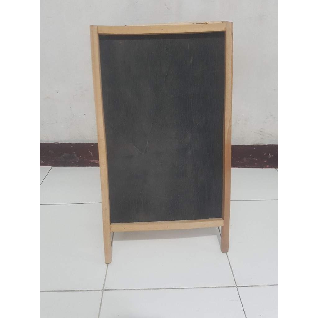 

Papan tulis kapur 2 arah black board standing papan tulis